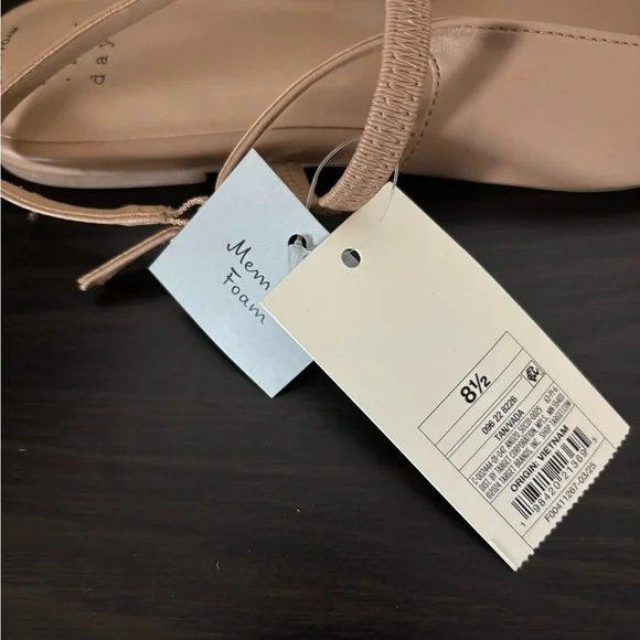 Target Nude/Tan Slingback Ballet Flats - Picture 2 of 3